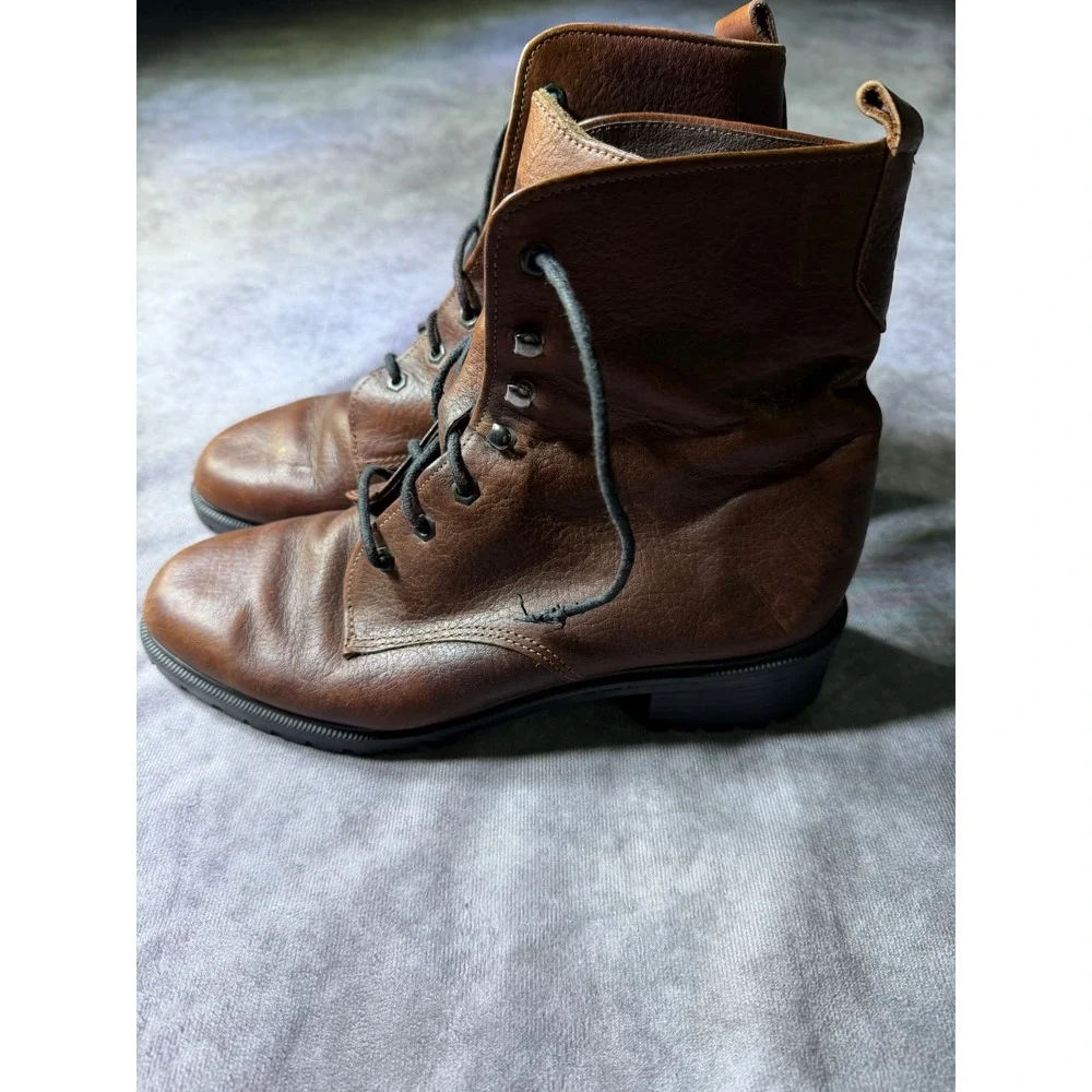 Eddie Bauer Vintage Brown Leather Lace Up Combat Boots Mens 8M Made in USA Lug